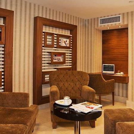 Boutique Riva Hotel Истанбул Екстериор снимка